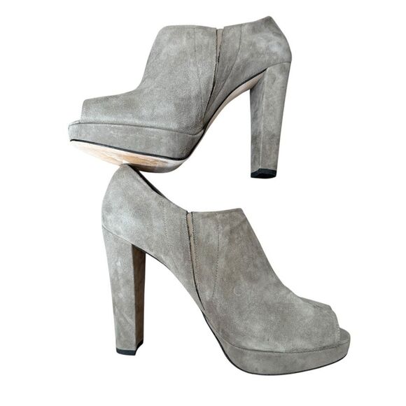 Stuart Weitzman grey suede peep-toe platform booties chunky block heel size 10 - Picture 6 of 9